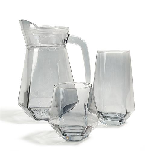 tea pot and cup in bulk