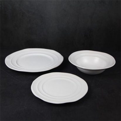 good quality dinner set