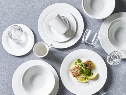 white porcelain dinner set